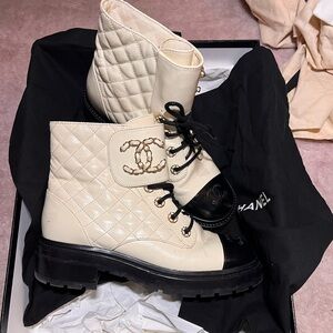CHANEL Cream and Black Quilted Ankle Boots